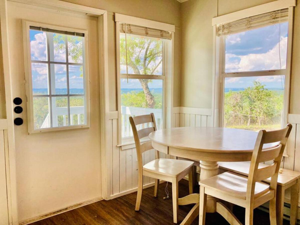 Spring Branch Nest - Texas Tiny House With A Big View 빌라 외부 사진