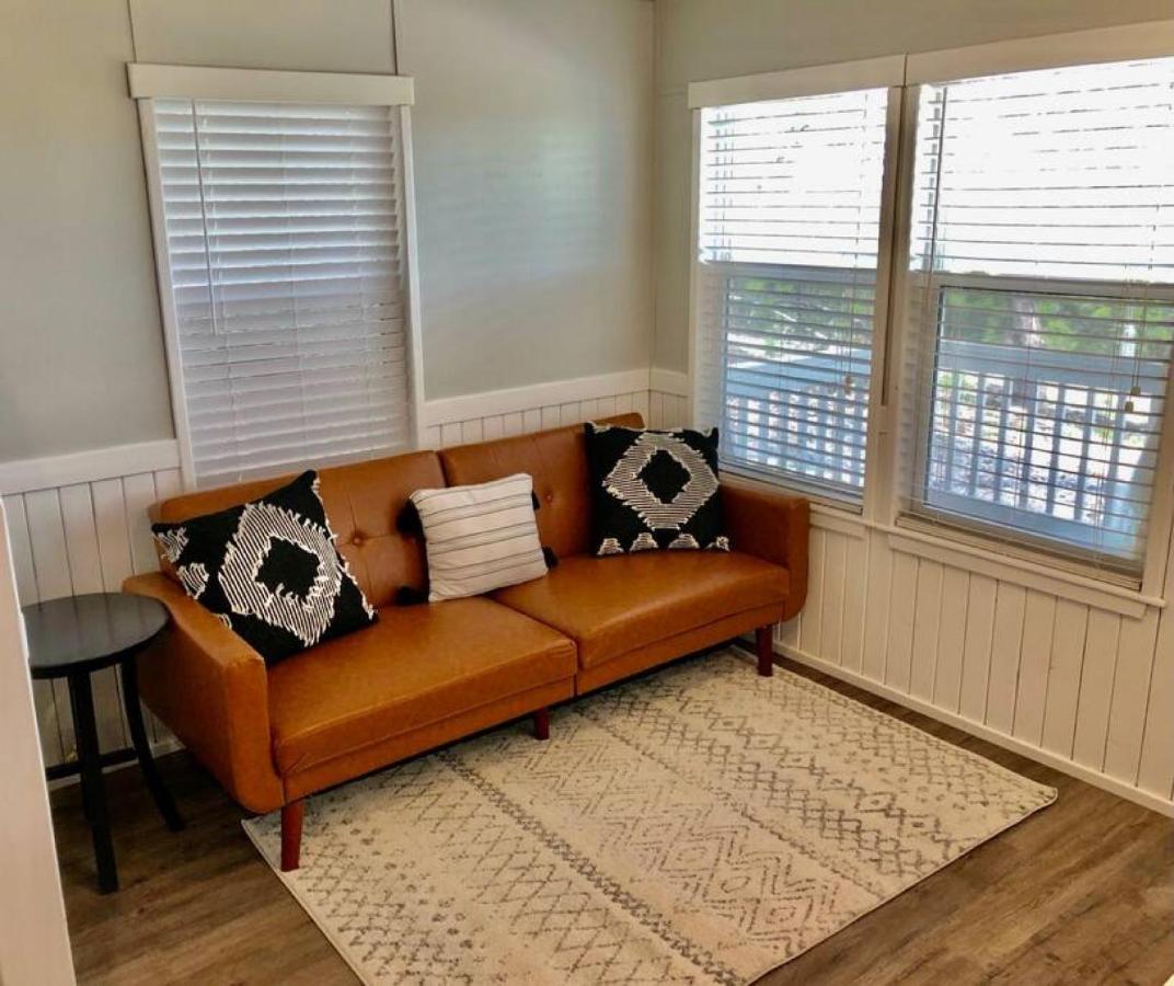 Spring Branch Nest - Texas Tiny House With A Big View 빌라 외부 사진